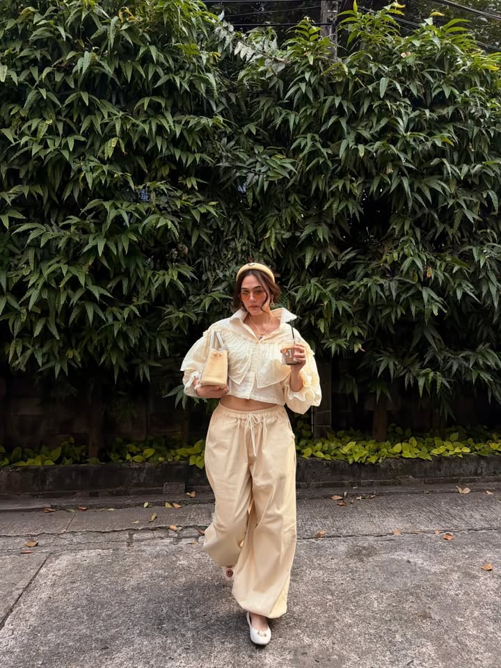 ชมพู่ - อารยา เอ ฮาร์เก็ต