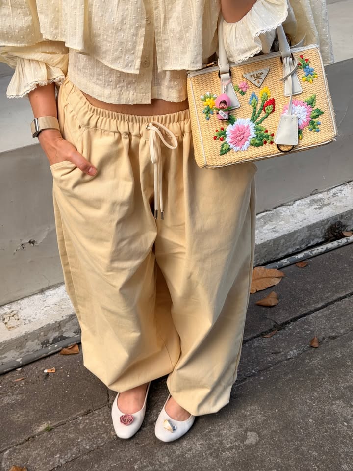 ชมพู่ - อารยา เอ ฮาร์เก็ต