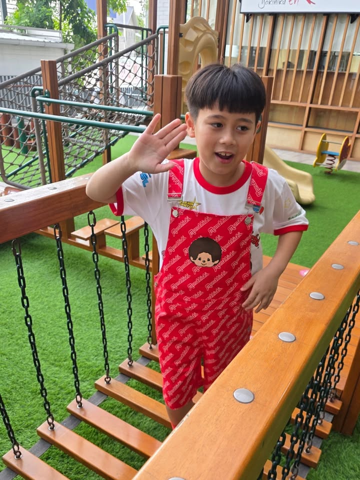 ชมพู่ - อารยา เอ ฮาร์เก็ต