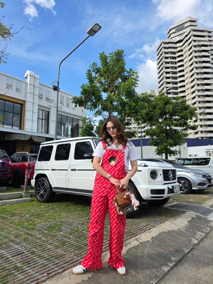 ชมพู่ - อารยา เอ ฮาร์เก็ต