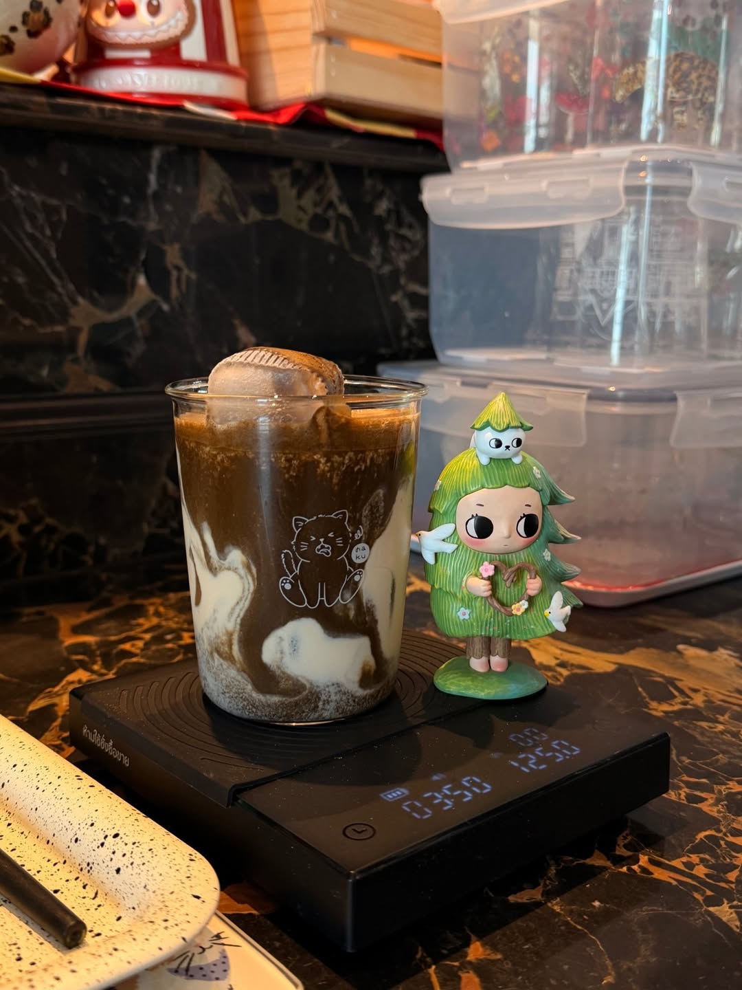 ชมพู่ - อารยา เอ ฮาร์เก็ต