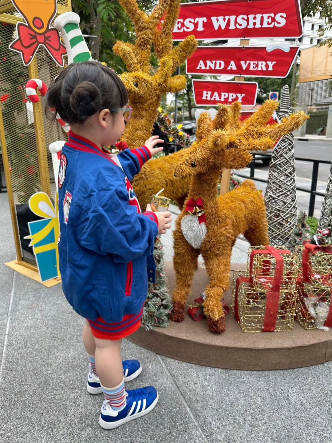 ชมพู่ - อารยา เอ ฮาร์เก็ต