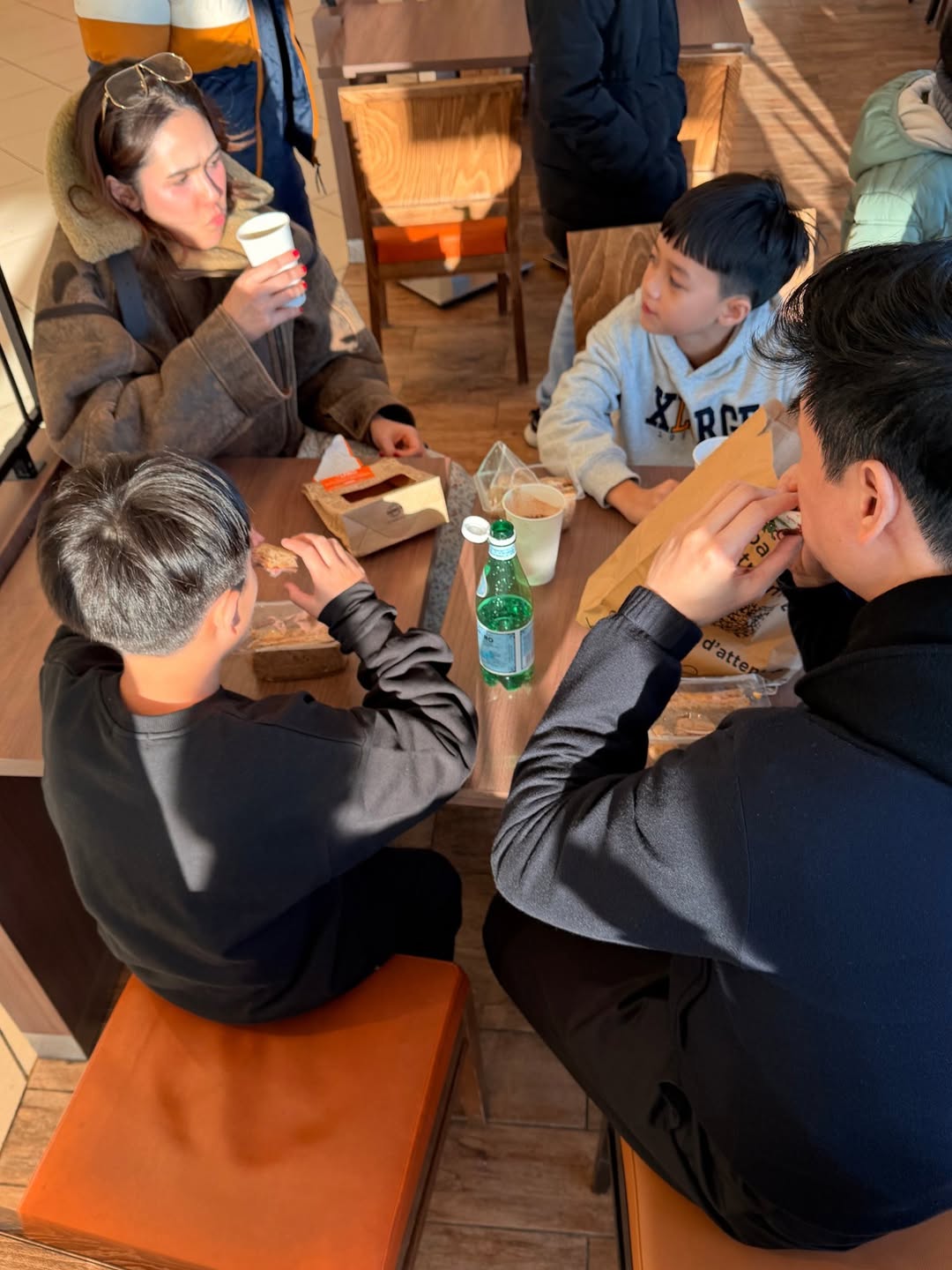 ชมพู่ - อารยา เอ ฮาร์เก็ต