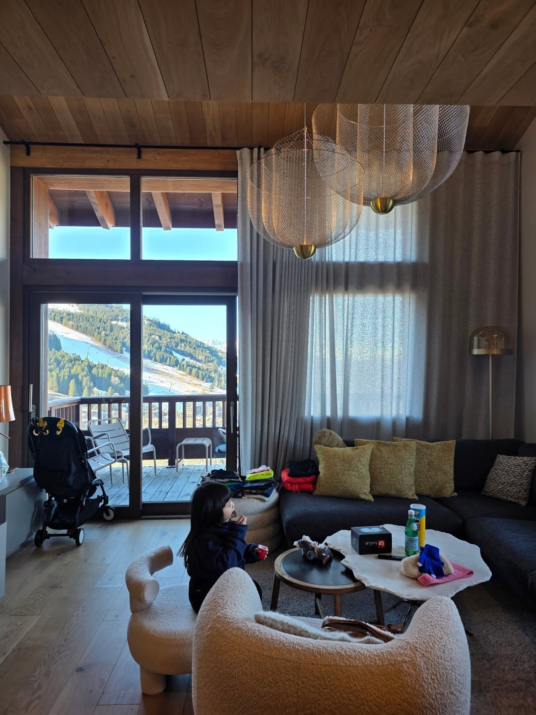 ชมพู่ - อารยา เอ ฮาร์เก็ต