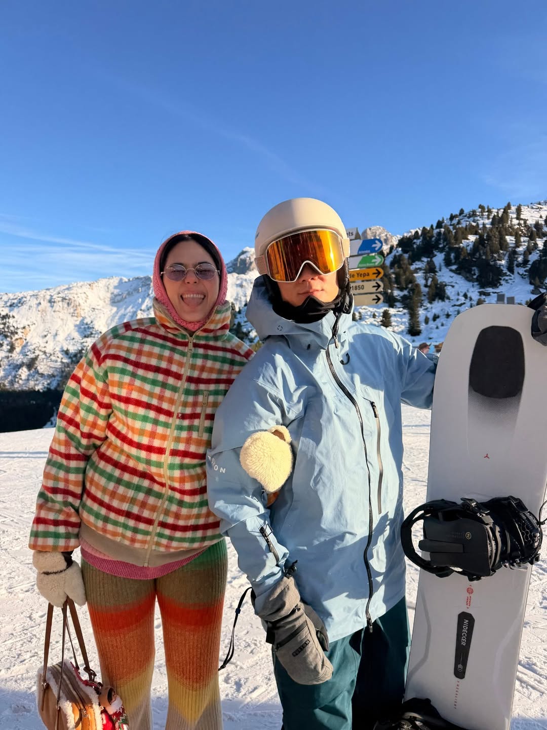 ชมพู่ - อารยา เอ ฮาร์เก็ต