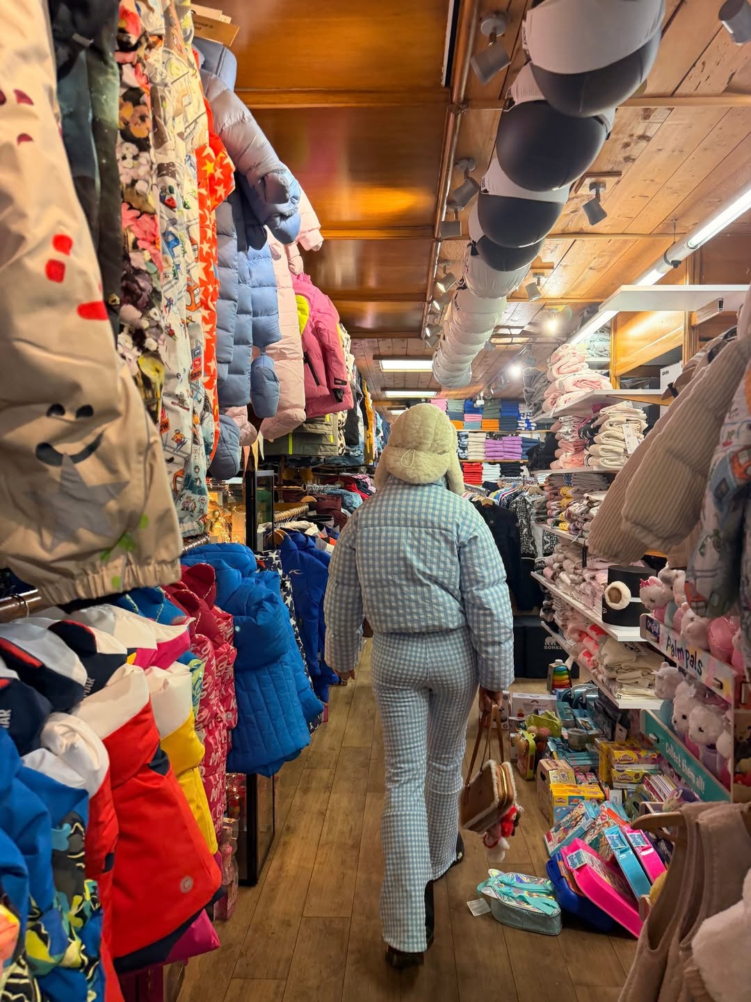 ชมพู่ - อารยา เอ ฮาร์เก็ต