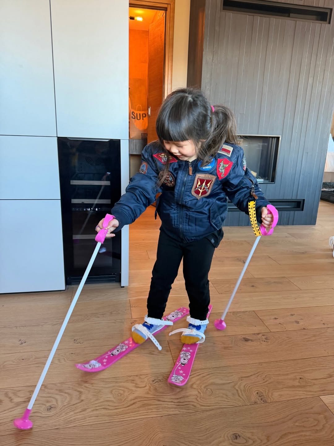 ชมพู่ - อารยา เอ ฮาร์เก็ต