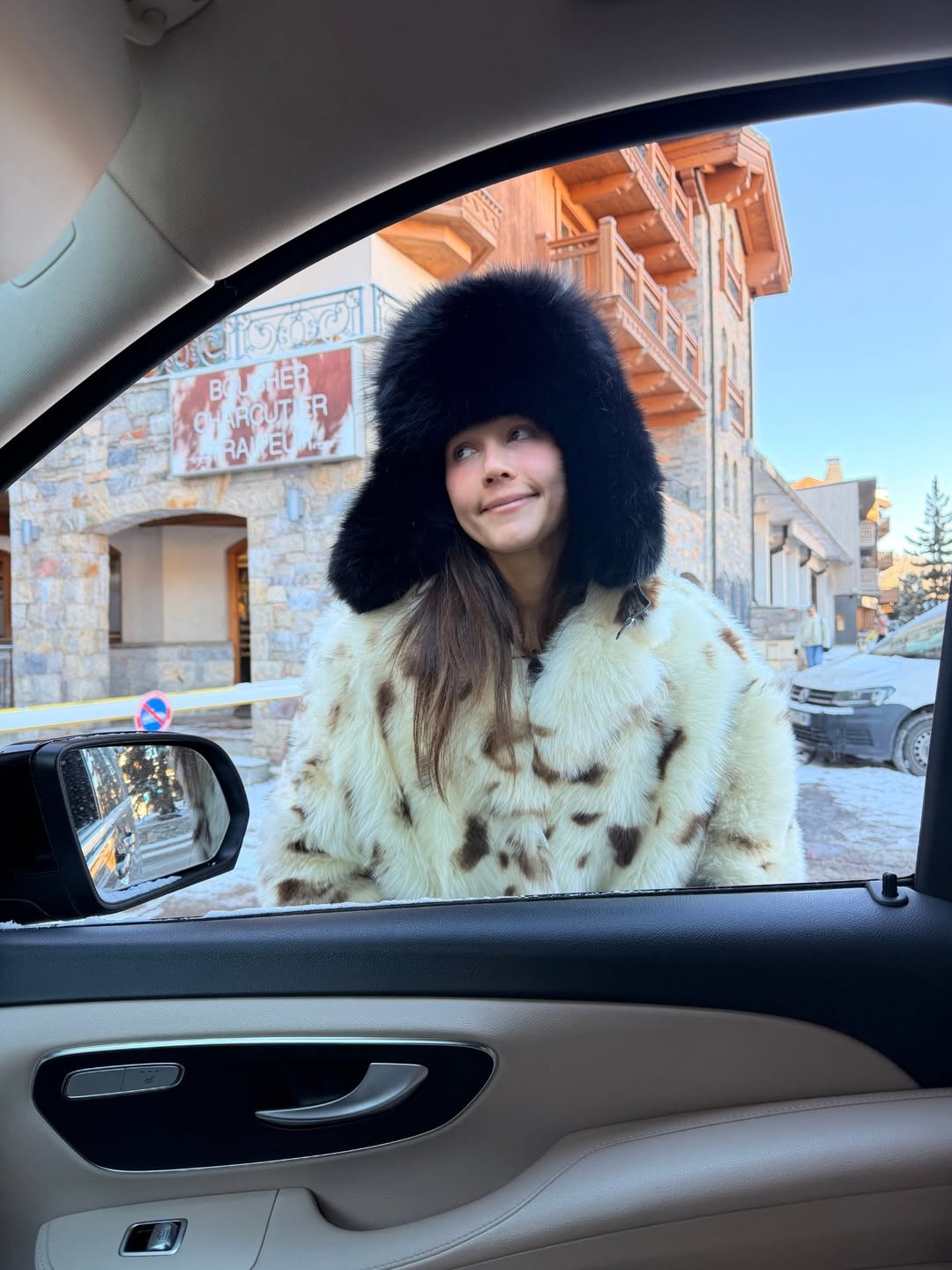 ชมพู่ - อารยา เอ ฮาร์เก็ต