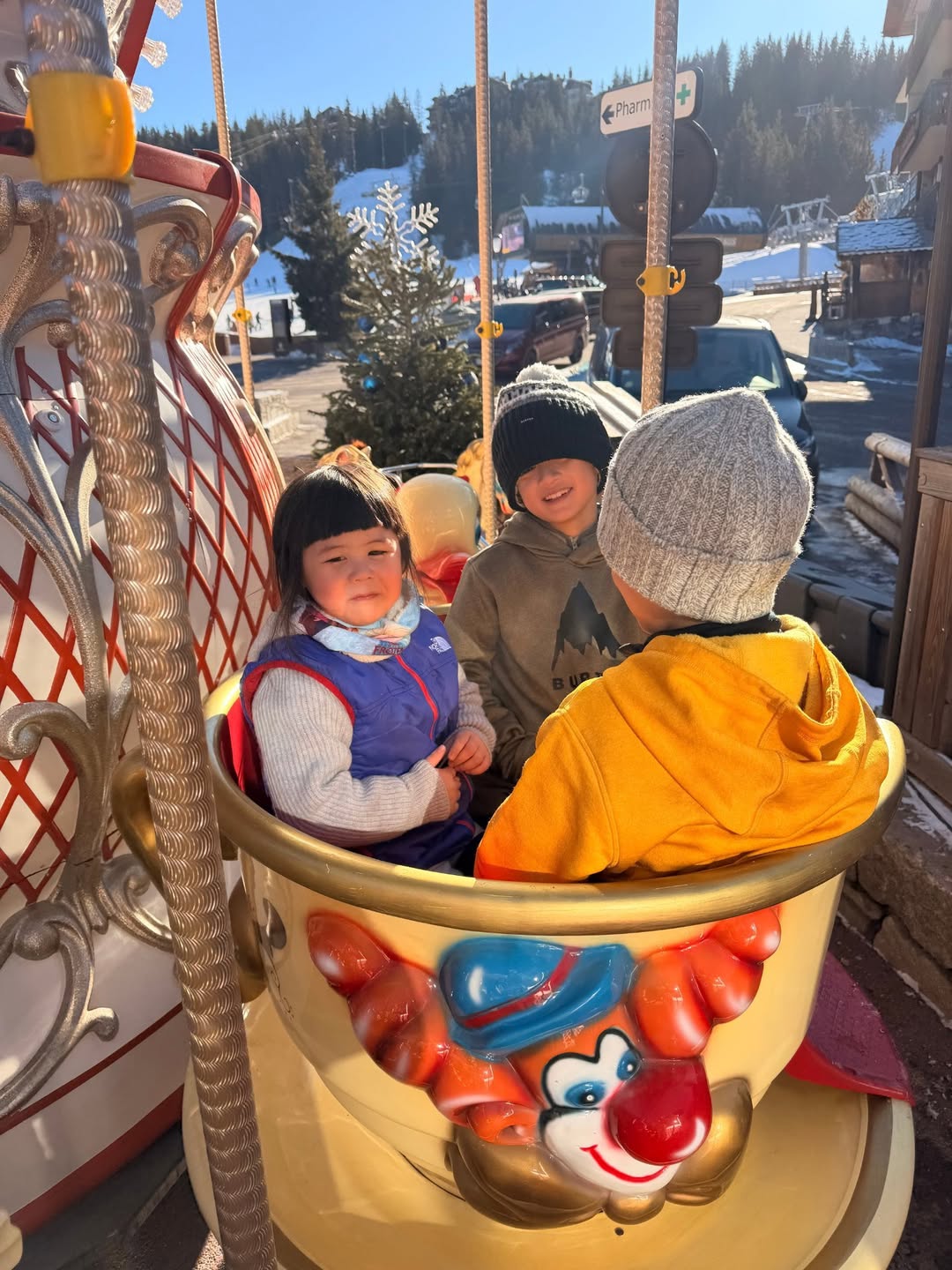 ชมพู่ - อารยา เอ ฮาร์เก็ต