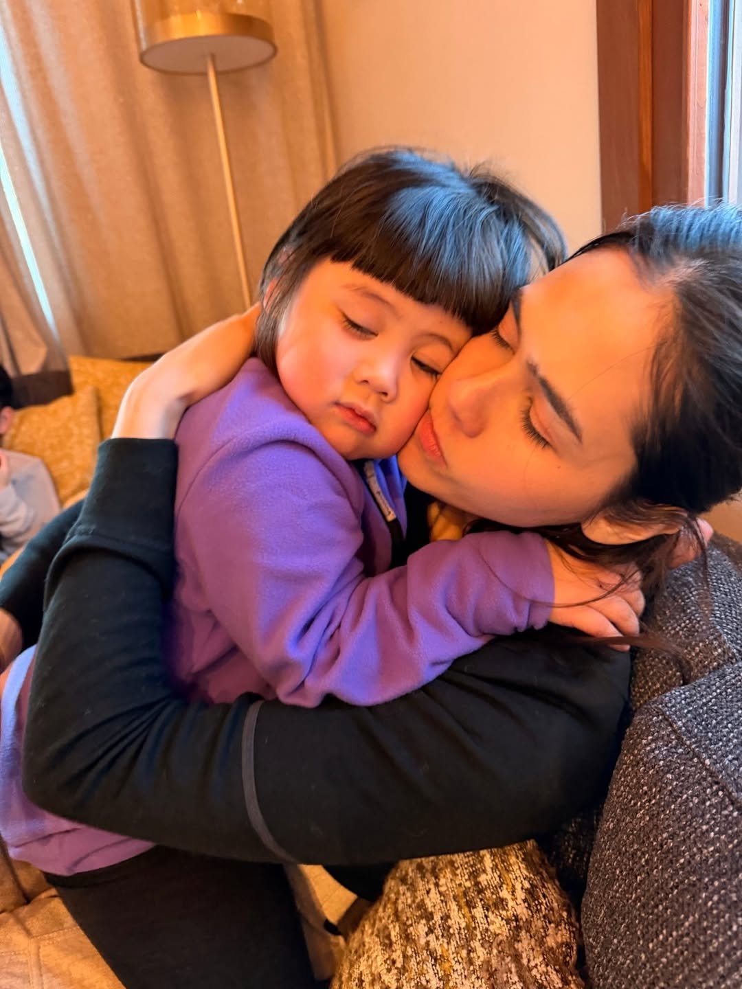 ชมพู่ - อารยา เอ ฮาร์เก็ต