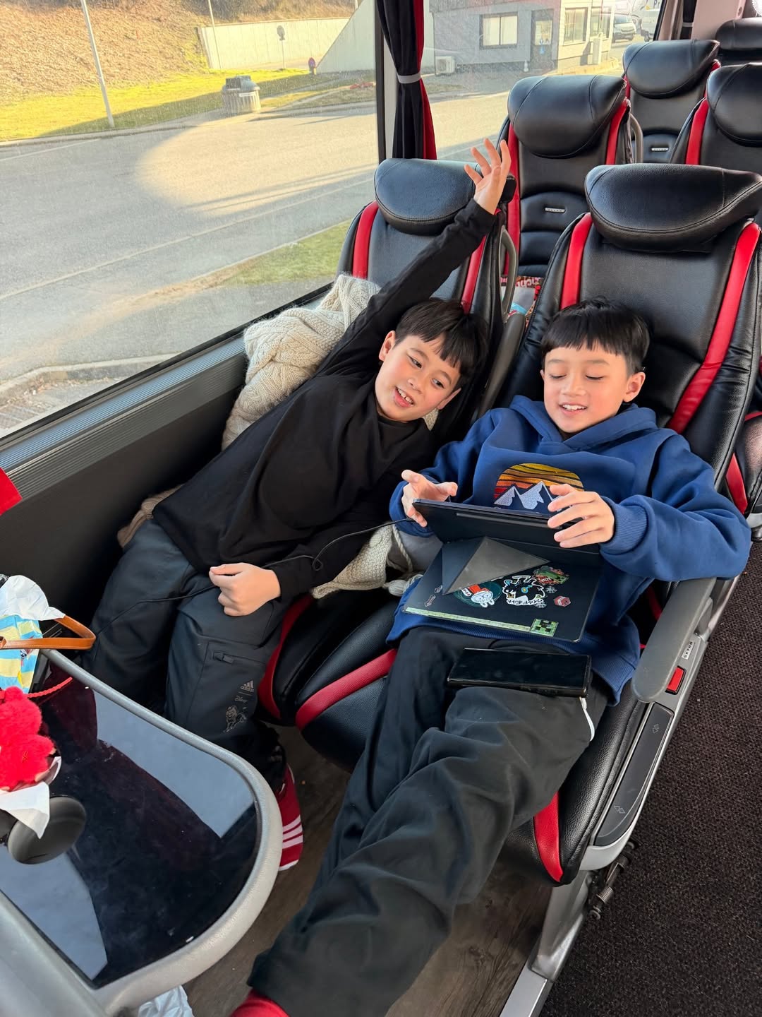 ชมพู่ - อารยา เอ ฮาร์เก็ต