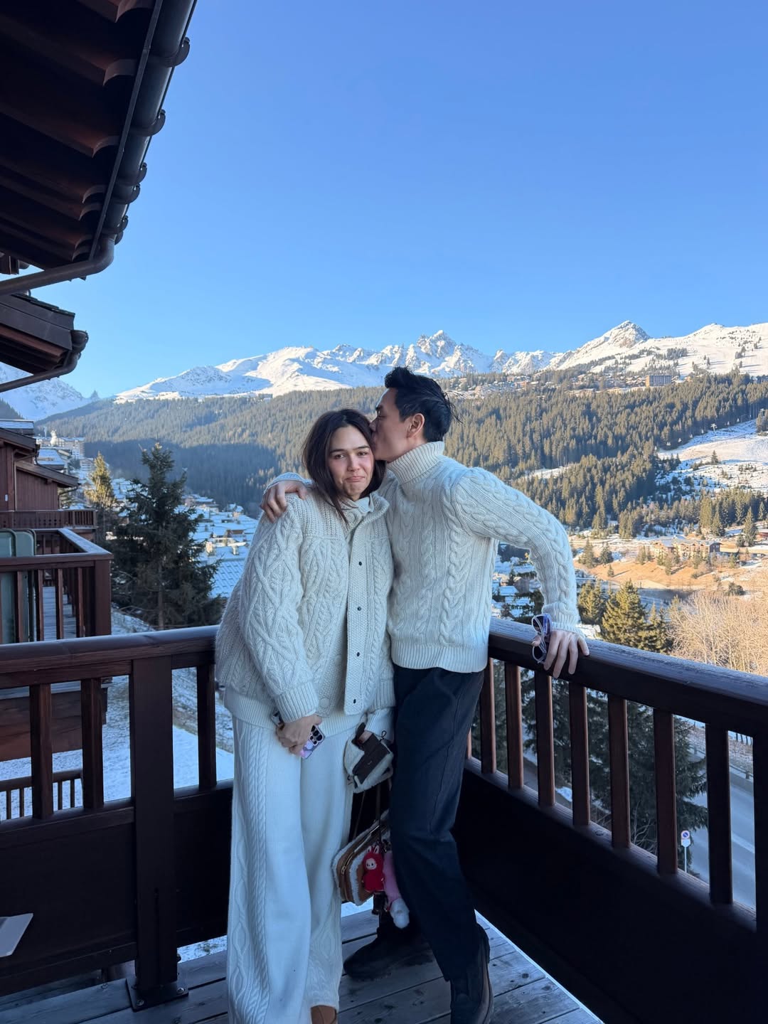 ชมพู่ - อารยา เอ ฮาร์เก็ต