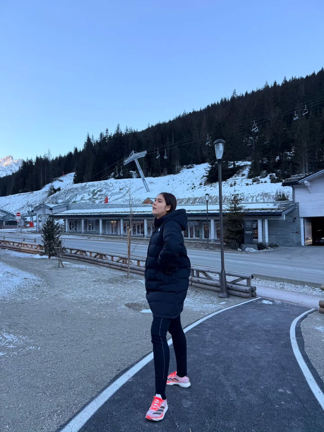 ชมพู่ - อารยา เอ ฮาร์เก็ต