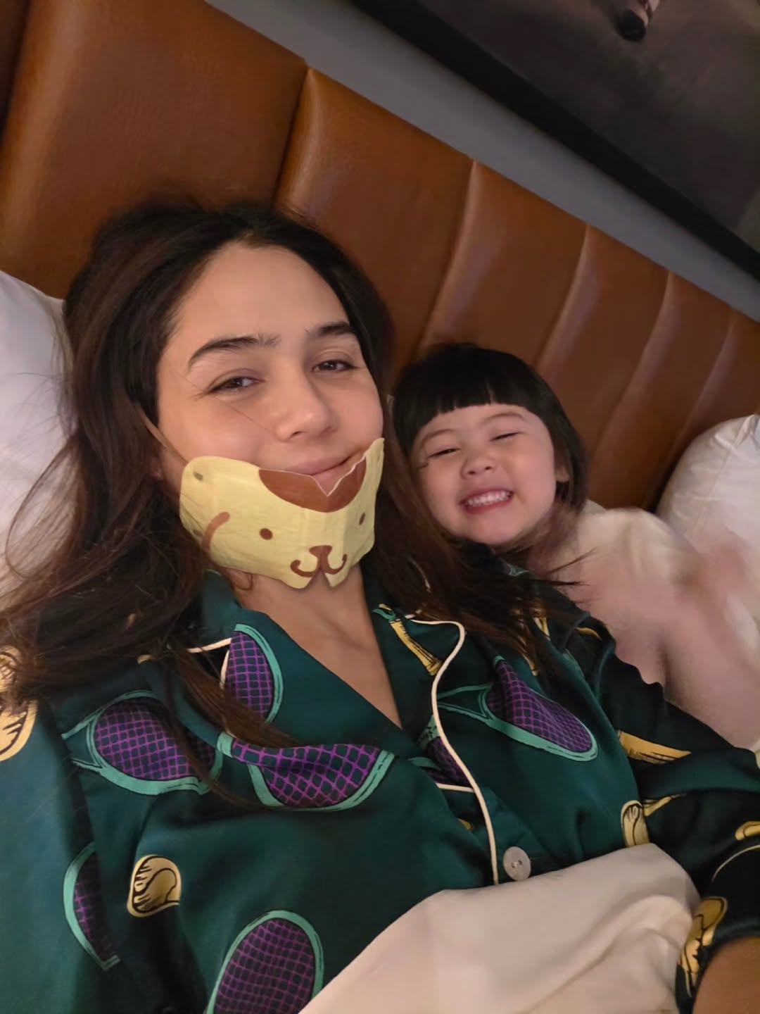 ชมพู่ - อารยา เอ ฮาร์เก็ต