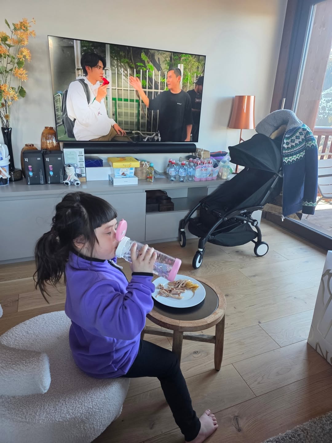 ชมพู่ - อารยา เอ ฮาร์เก็ต