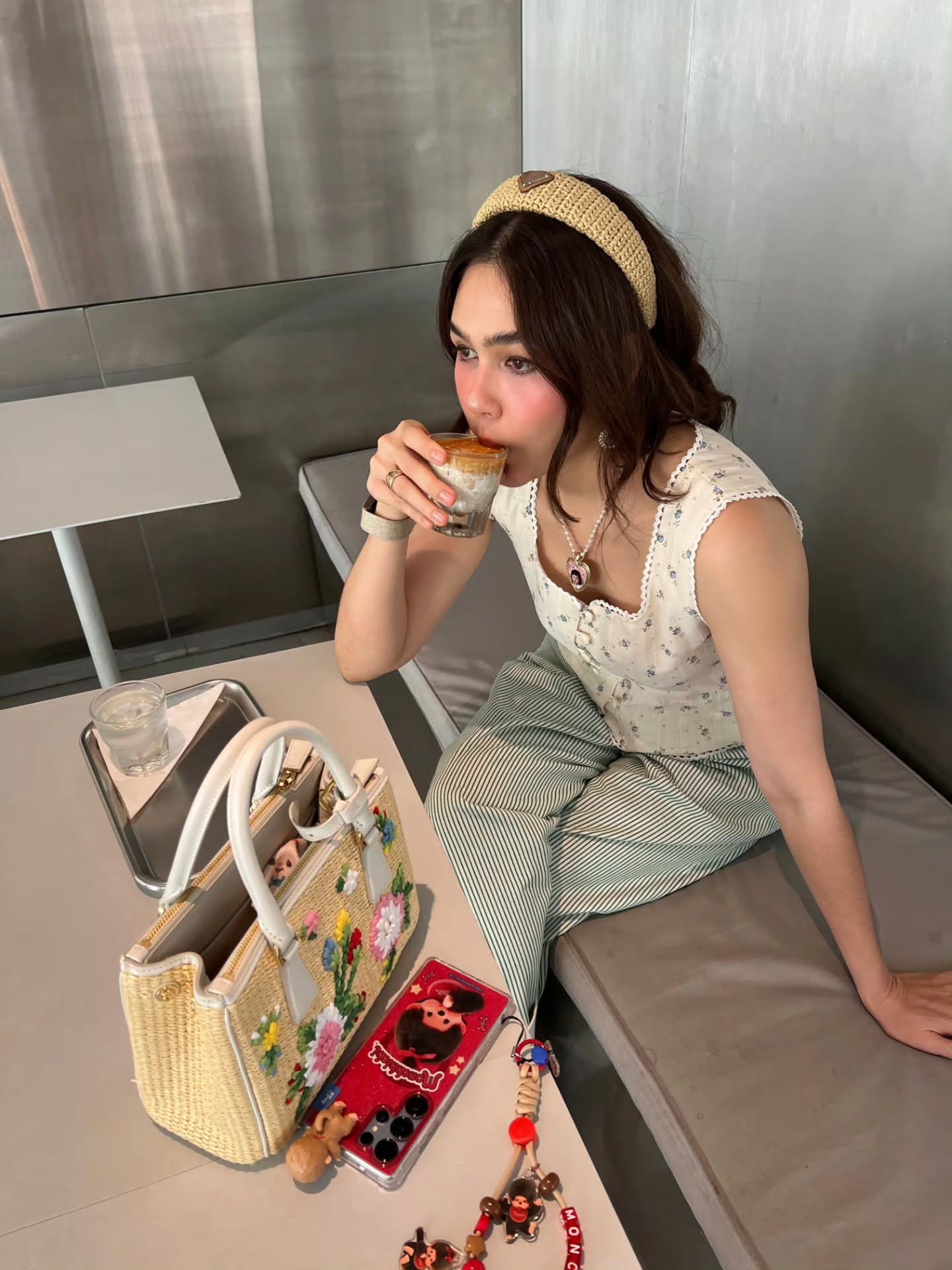 ชมพู่ - อารยา เอ ฮาร์เก็ต