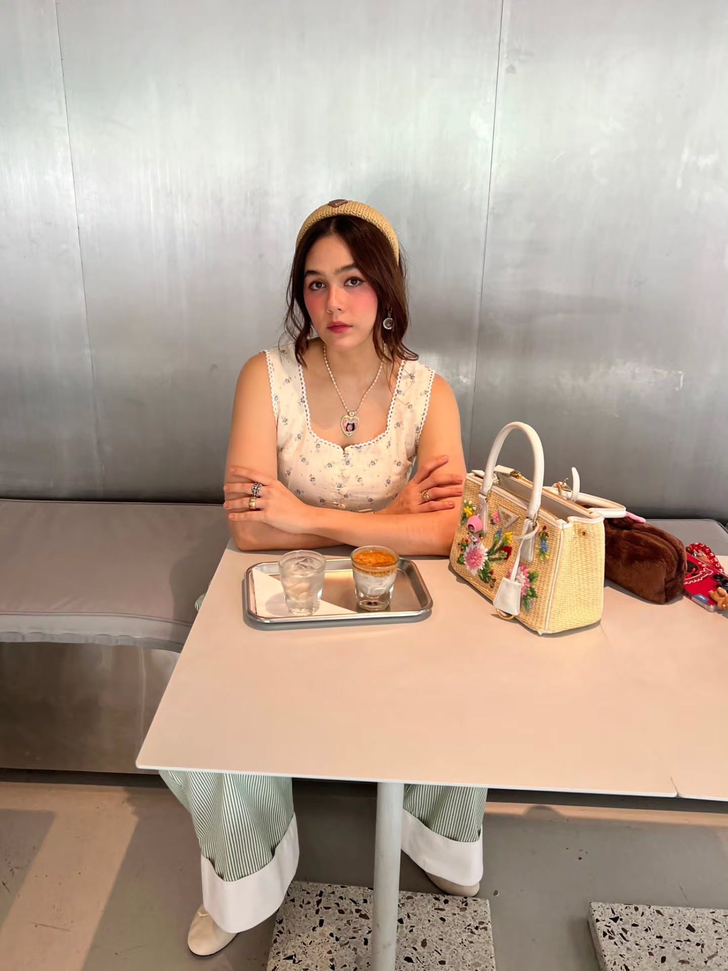 ชมพู่ - อารยา เอ ฮาร์เก็ต