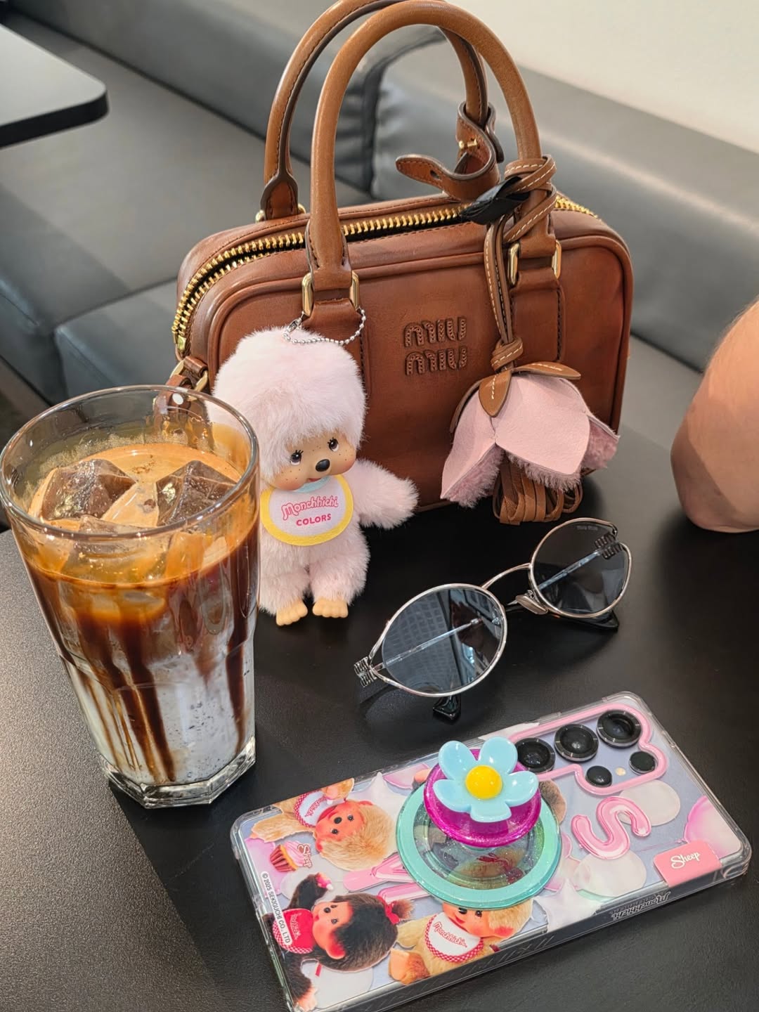 ชมพู่ - อารยา เอ ฮาร์เก็ต