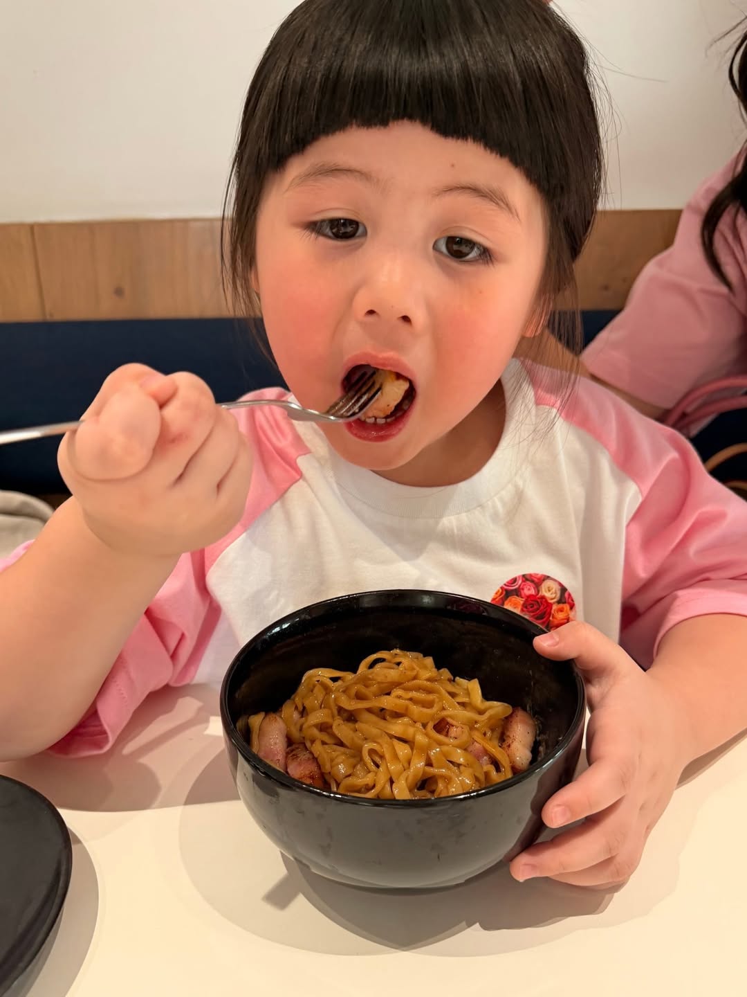 ชมพู่ - อารยา เอ ฮาร์เก็ต