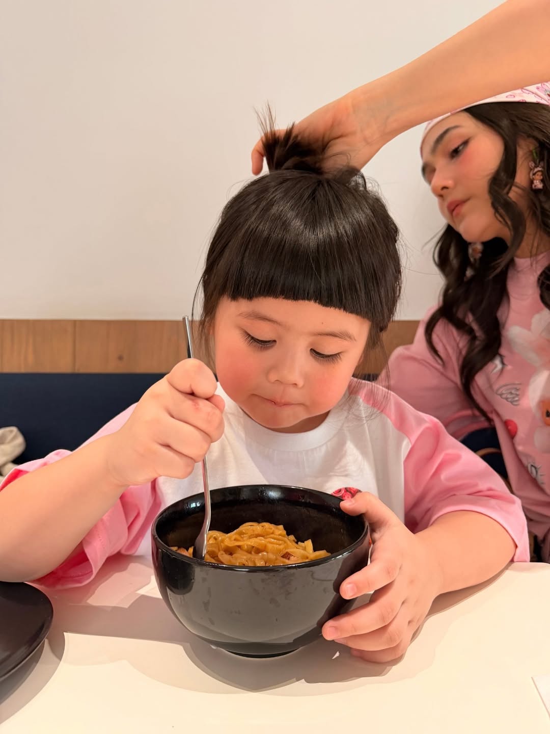 ชมพู่ - อารยา เอ ฮาร์เก็ต