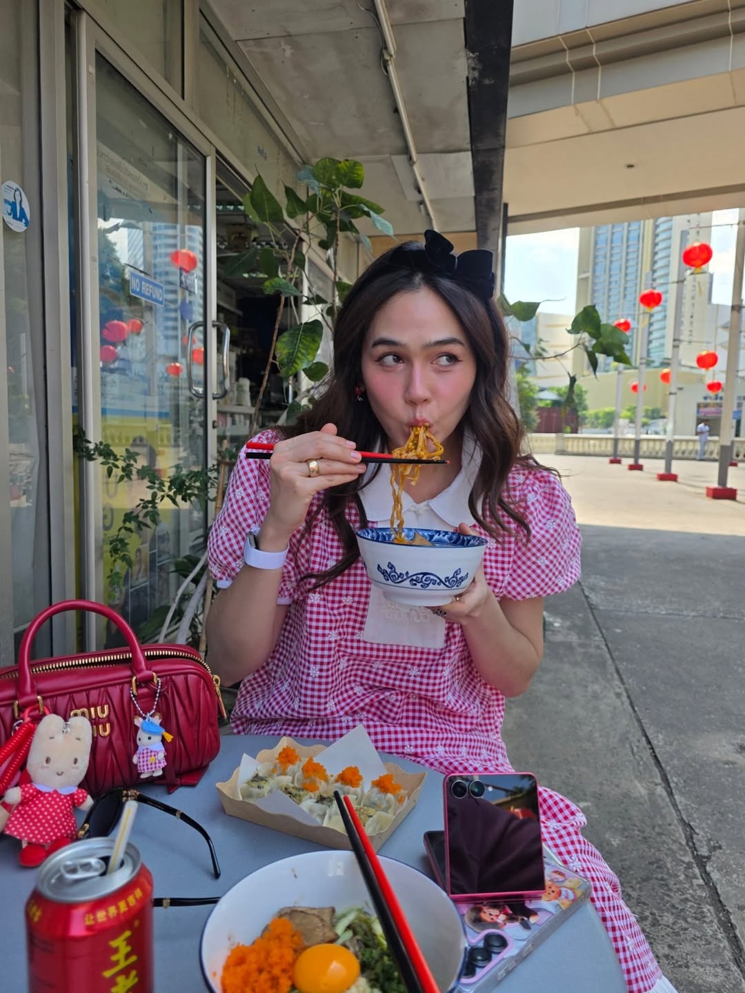 ชมพู่ - อารยา เอ ฮาร์เก็ต