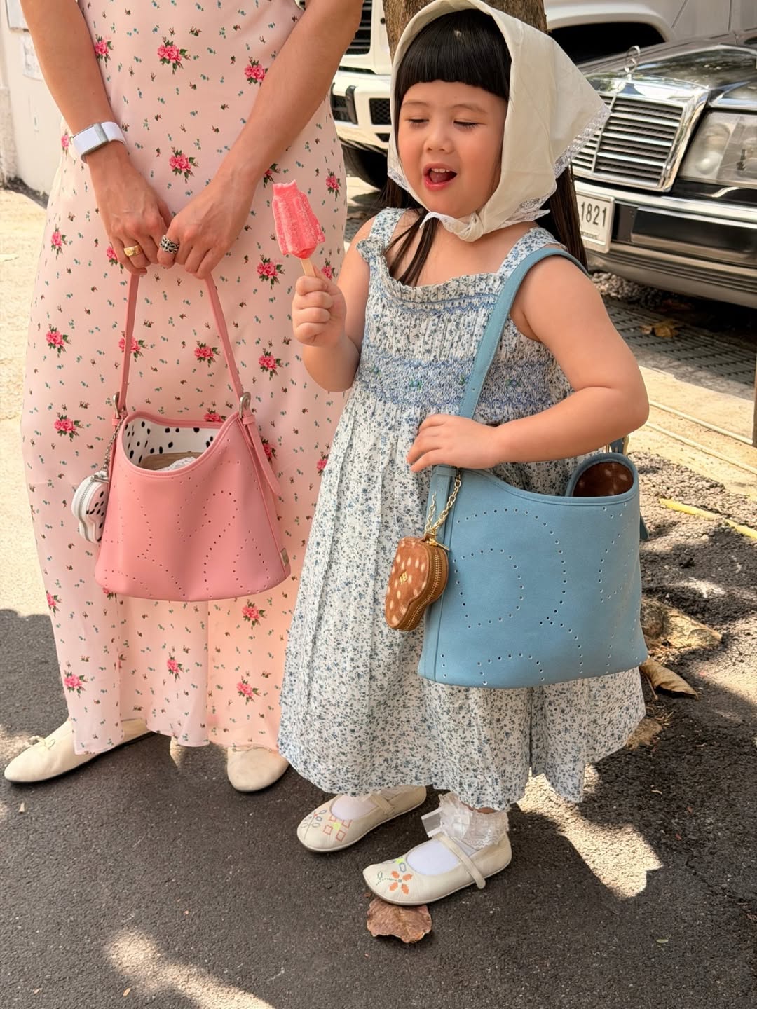 ชมพู่ - อารยา เอ ฮาร์เก็ต