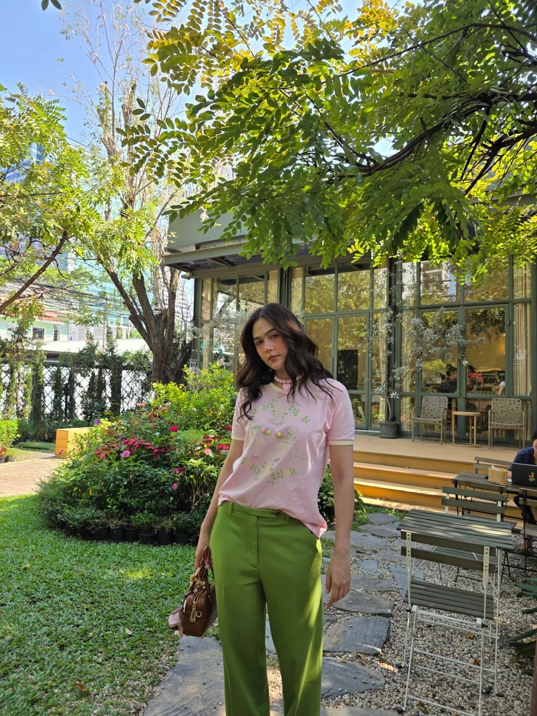 ชมพู่ - อารยา เอ ฮาร์เก็ต