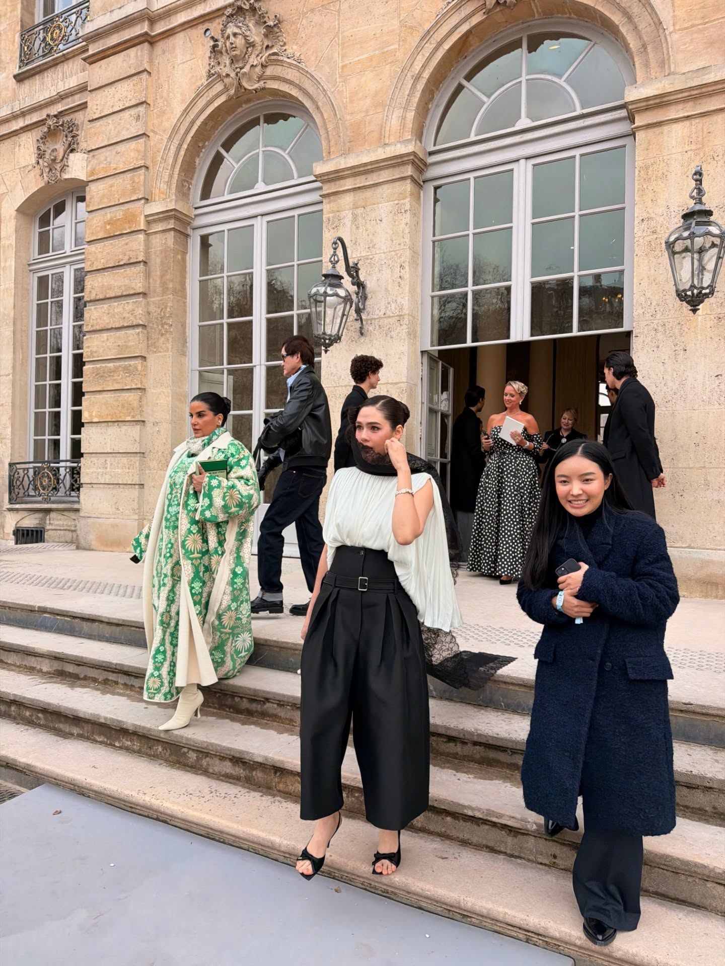 ชมพู่ - อารยา เอ ฮาร์เก็ต