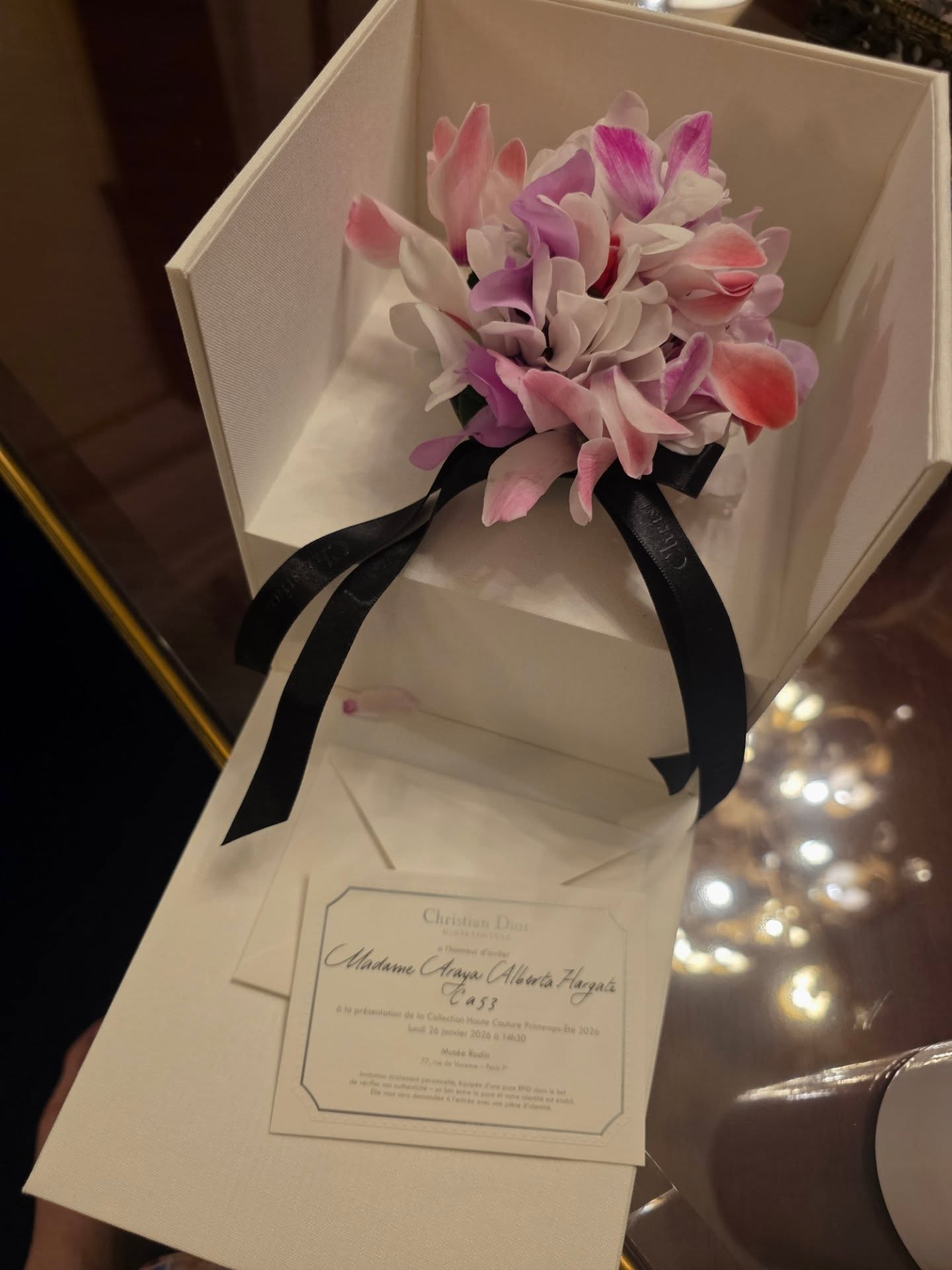 ชมพู่ - อารยา เอ ฮาร์เก็ต