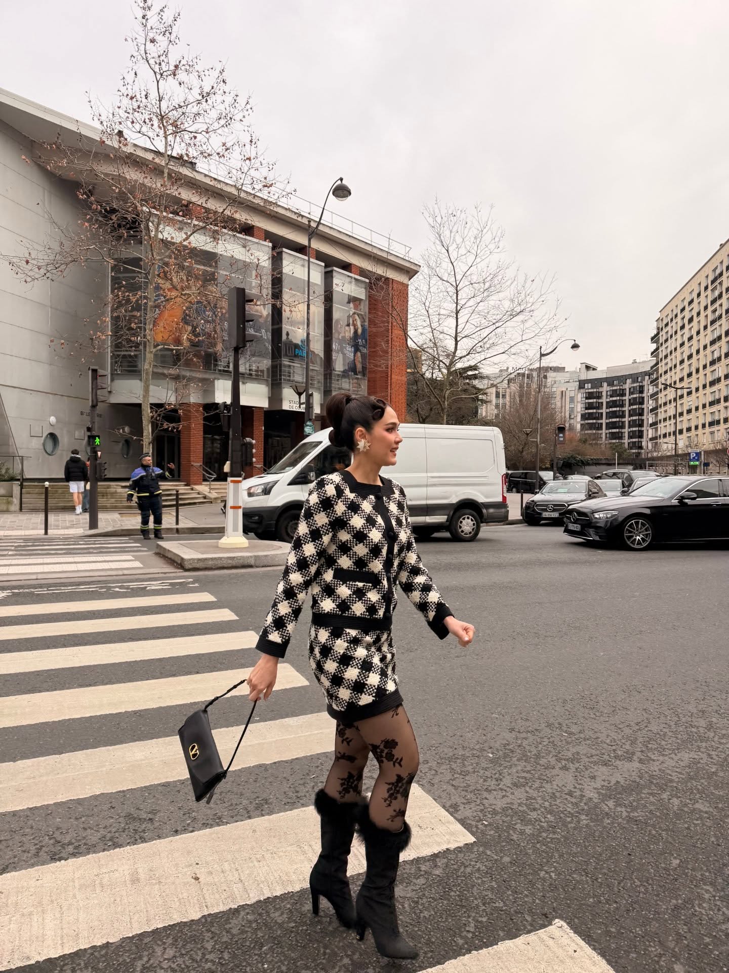 ชมพู่ - อารยา เอ ฮาร์เก็ต