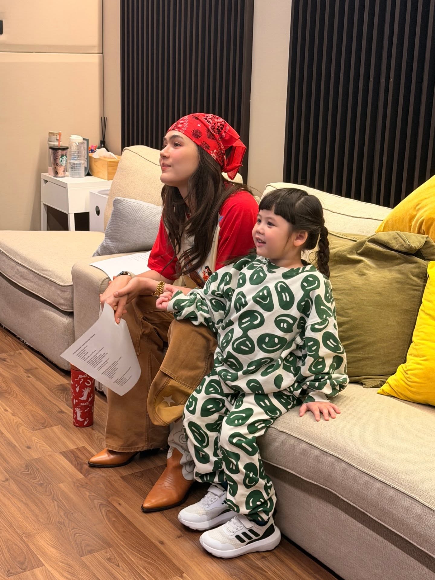 ชมพู่ - อารยา เอ ฮาร์เก็ต