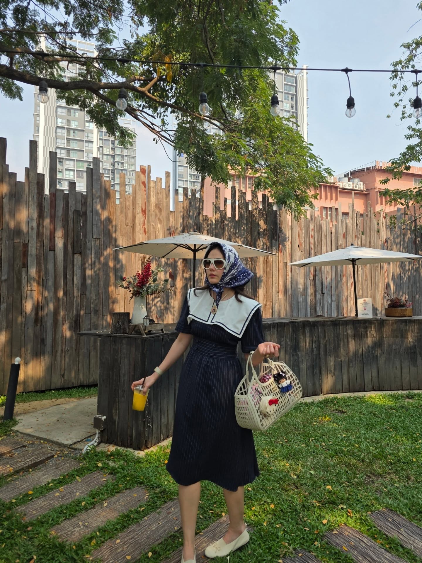 ชมพู่ - อารยา เอ ฮาร์เก็ต