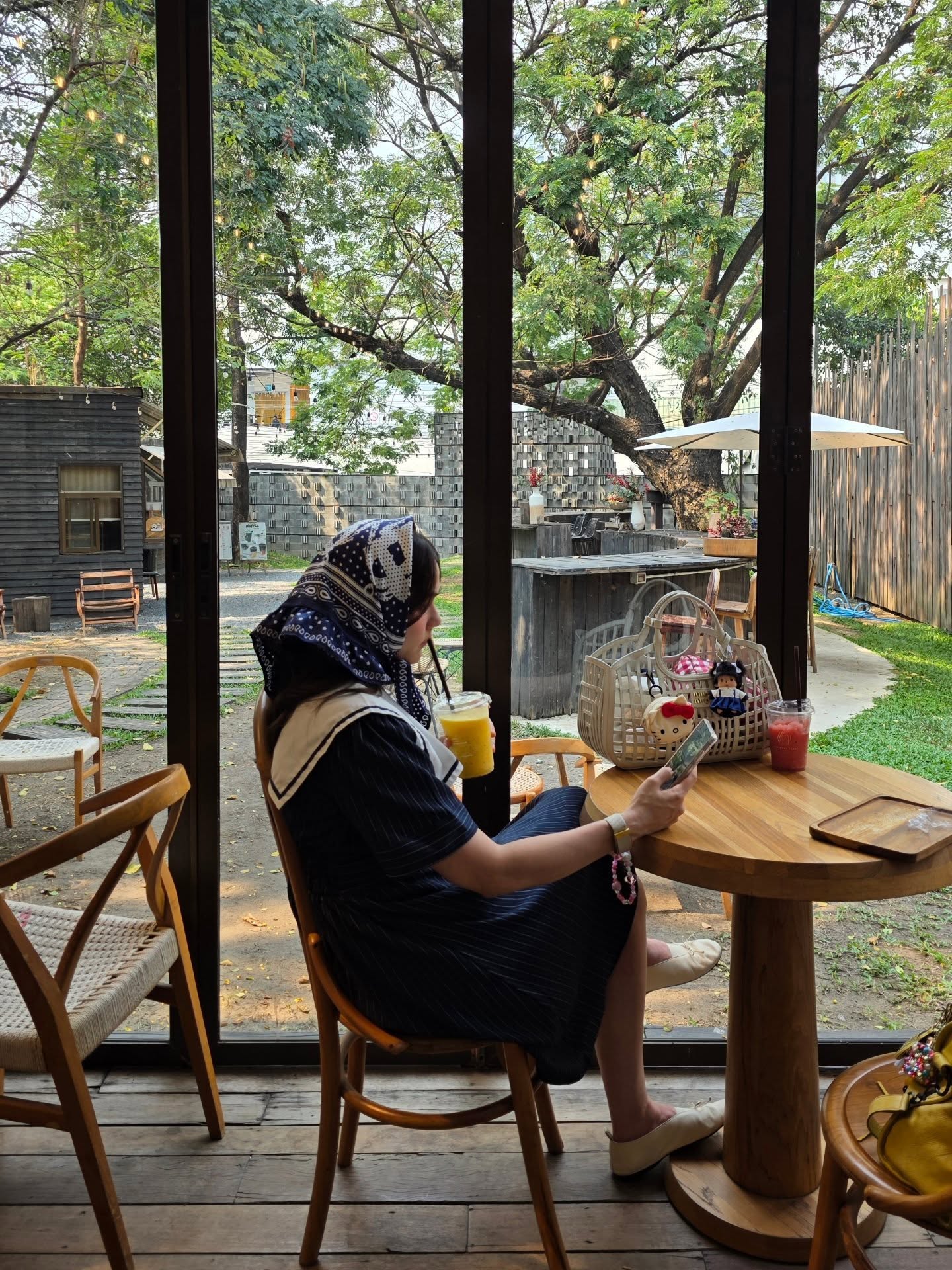 ชมพู่ - อารยา เอ ฮาร์เก็ต