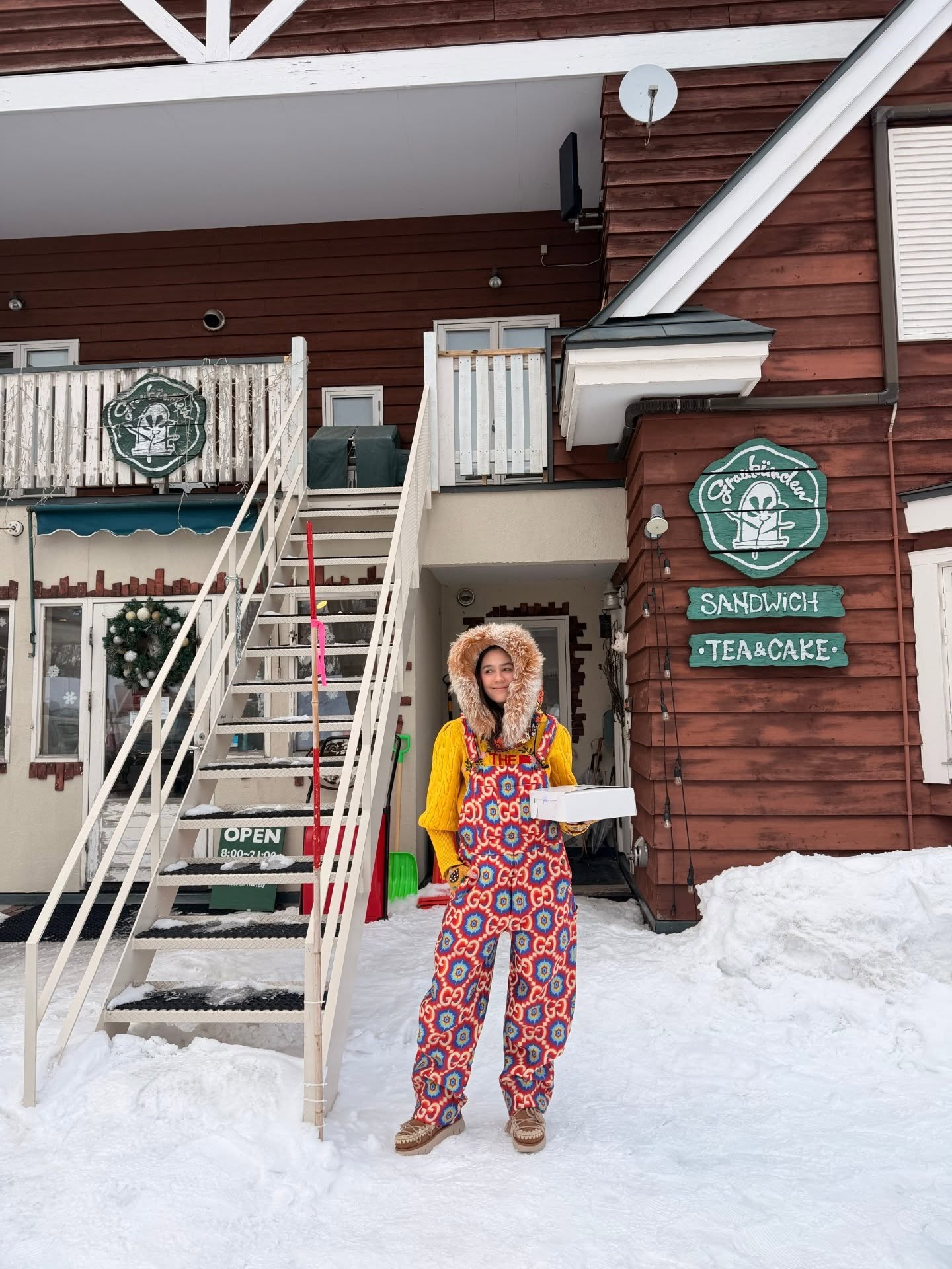 ชมพู่ - อารยา เอ ฮาร์เก็ต