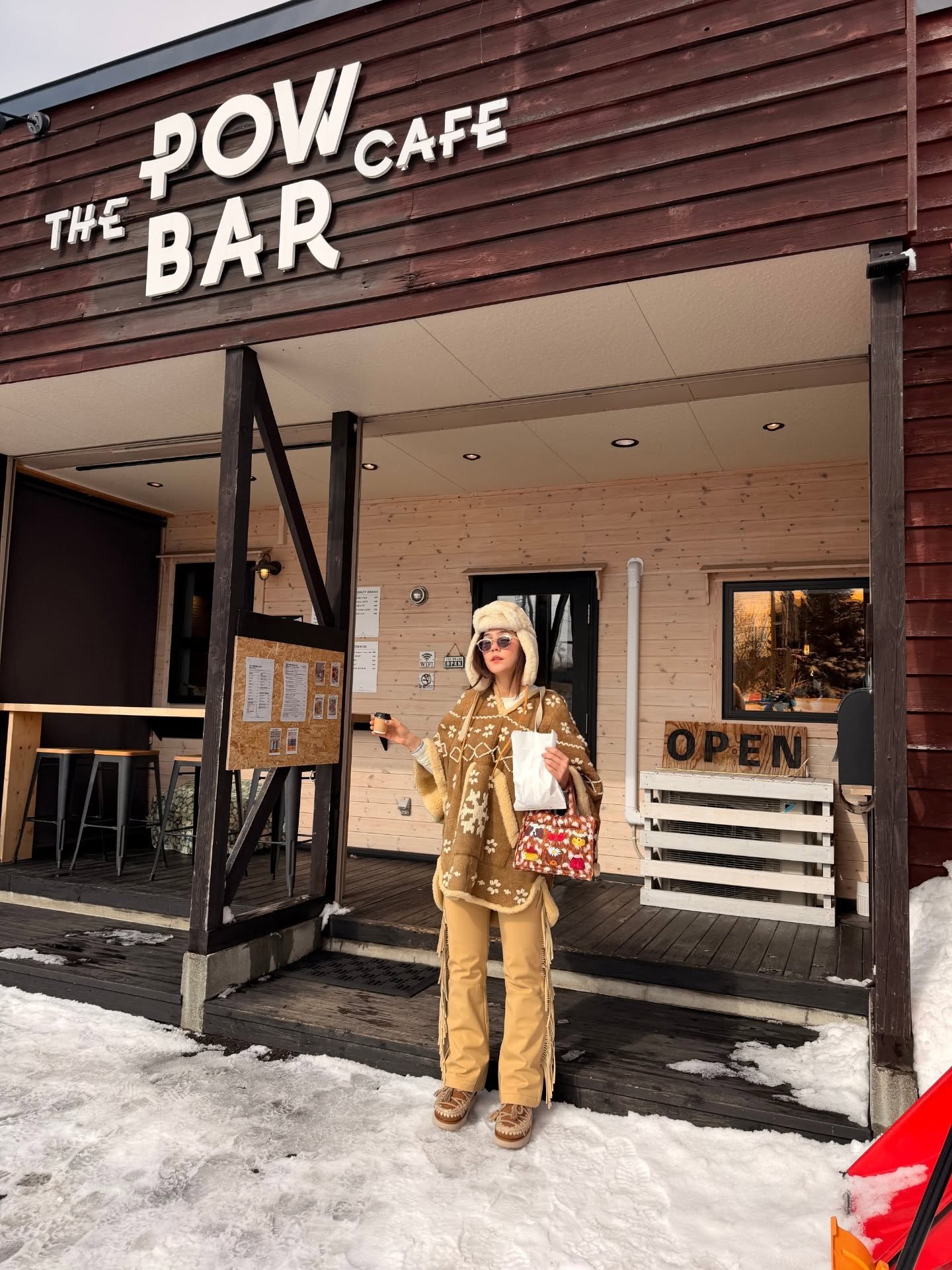 ชมพู่ - อารยา เอ ฮาร์เก็ต