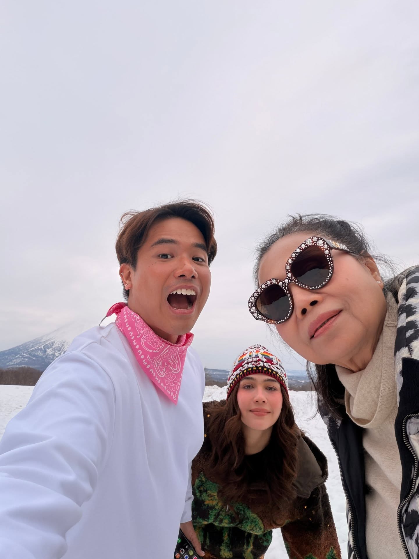 ชมพู่ - อารยา เอ ฮาร์เก็ต