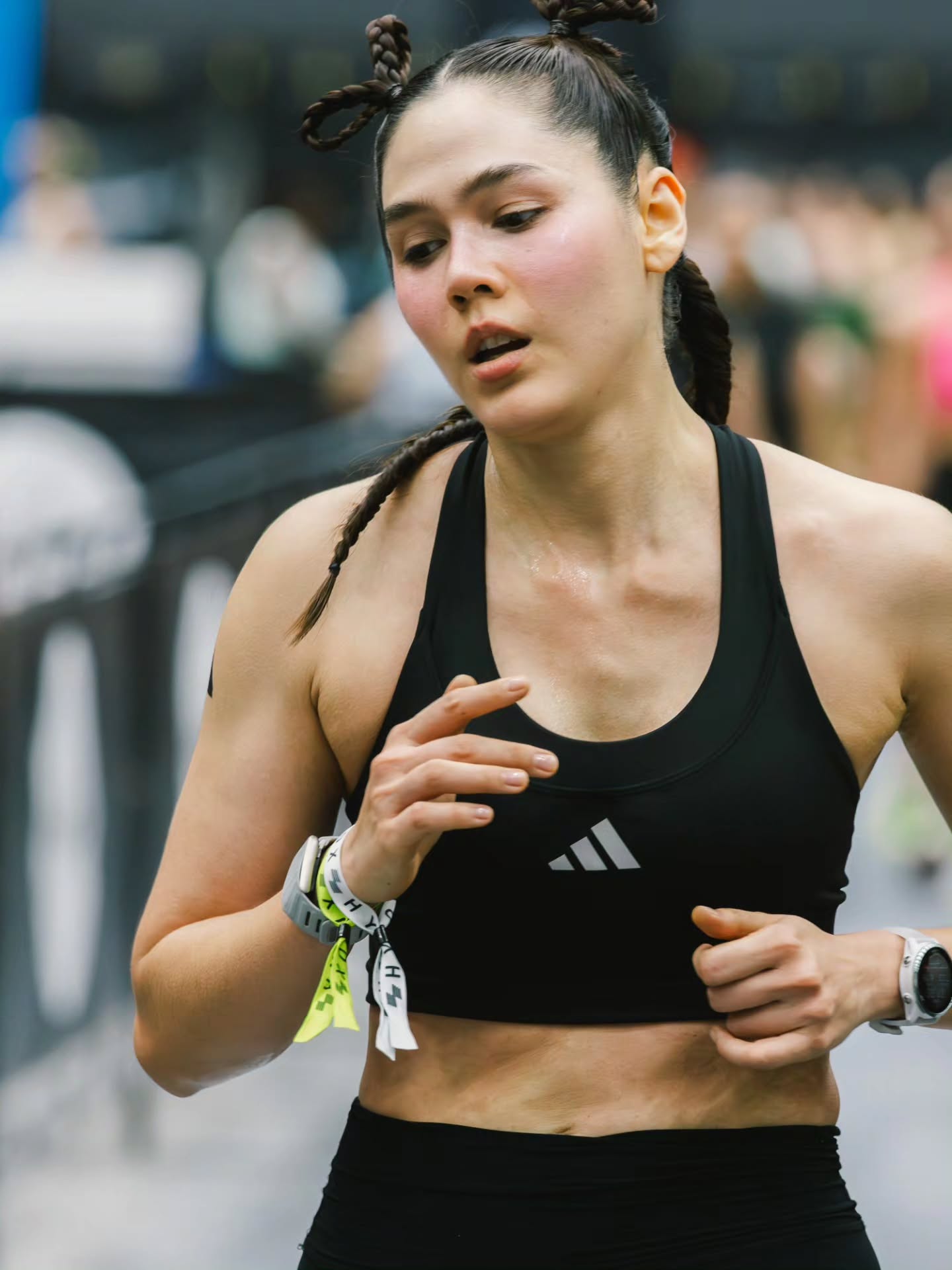 ชมพู่ - อารยา เอ ฮาร์เก็ต