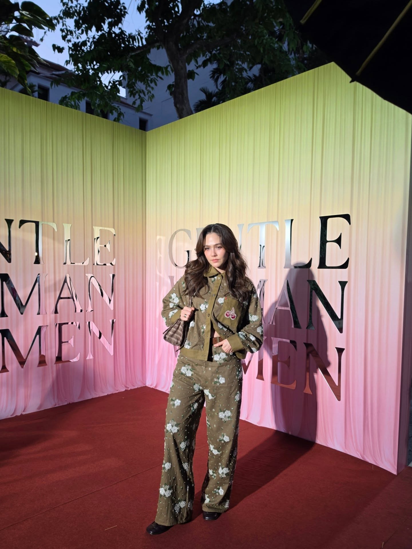 ชมพู่ - อารยา เอ ฮาร์เก็ต