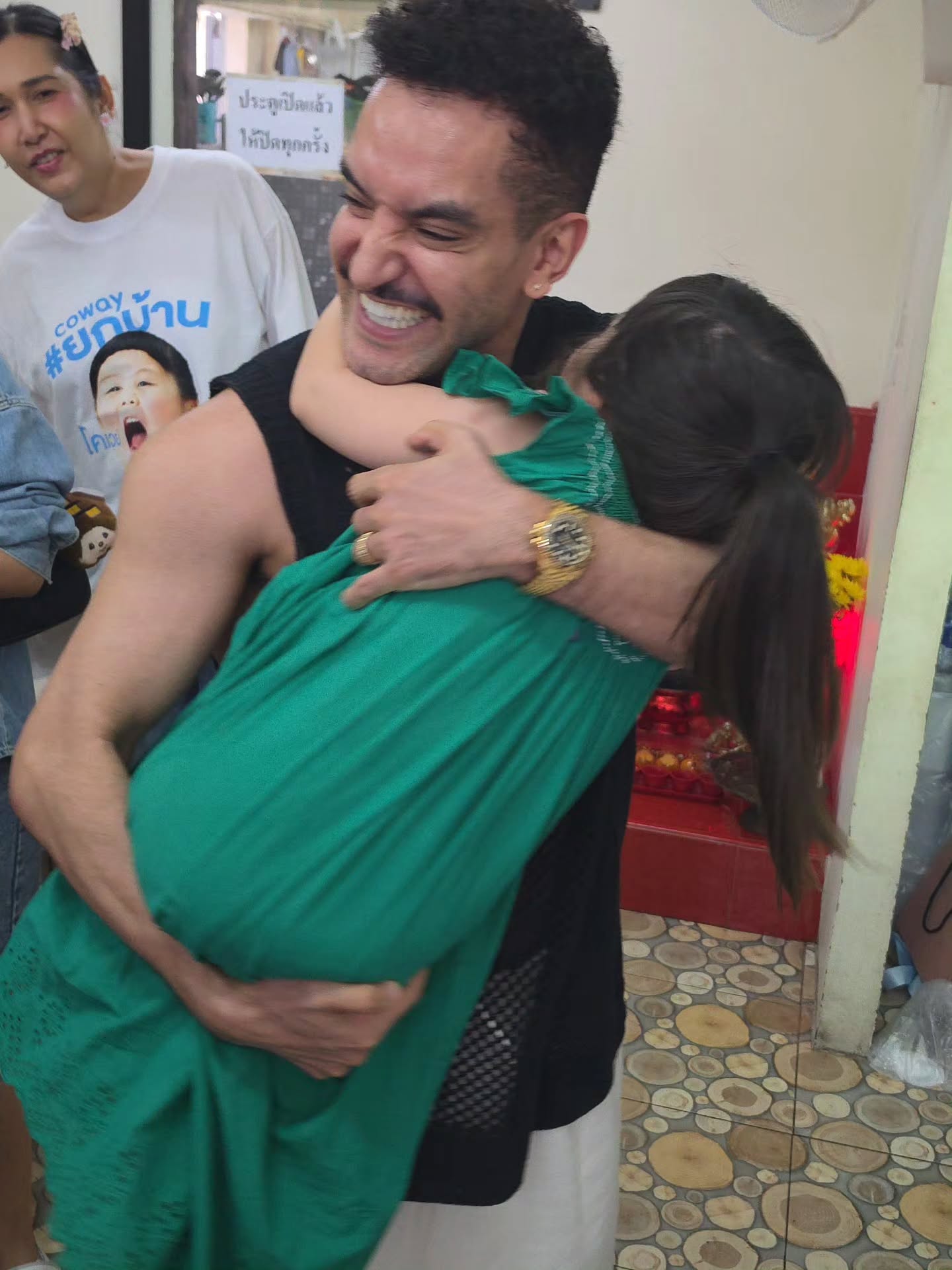 ชมพู่ - อารยา เอ ฮาร์เก็ต