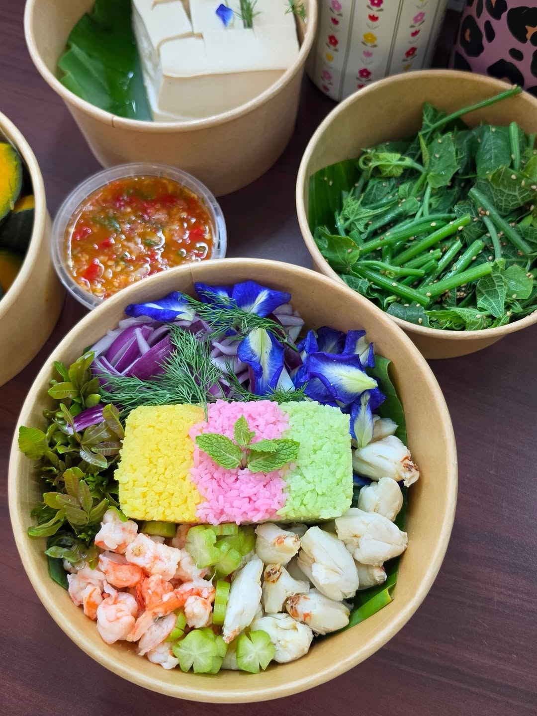 ชมพู่ - อารยา เอ ฮาร์เก็ต