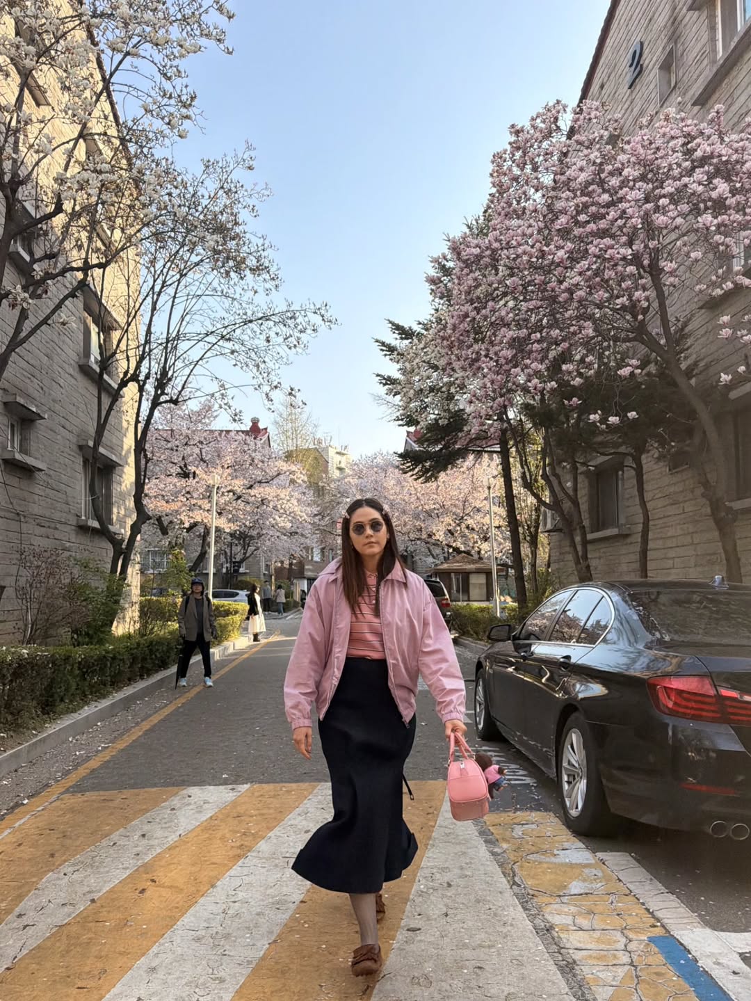 ชมพู่ - อารยา เอ ฮาร์เก็ต