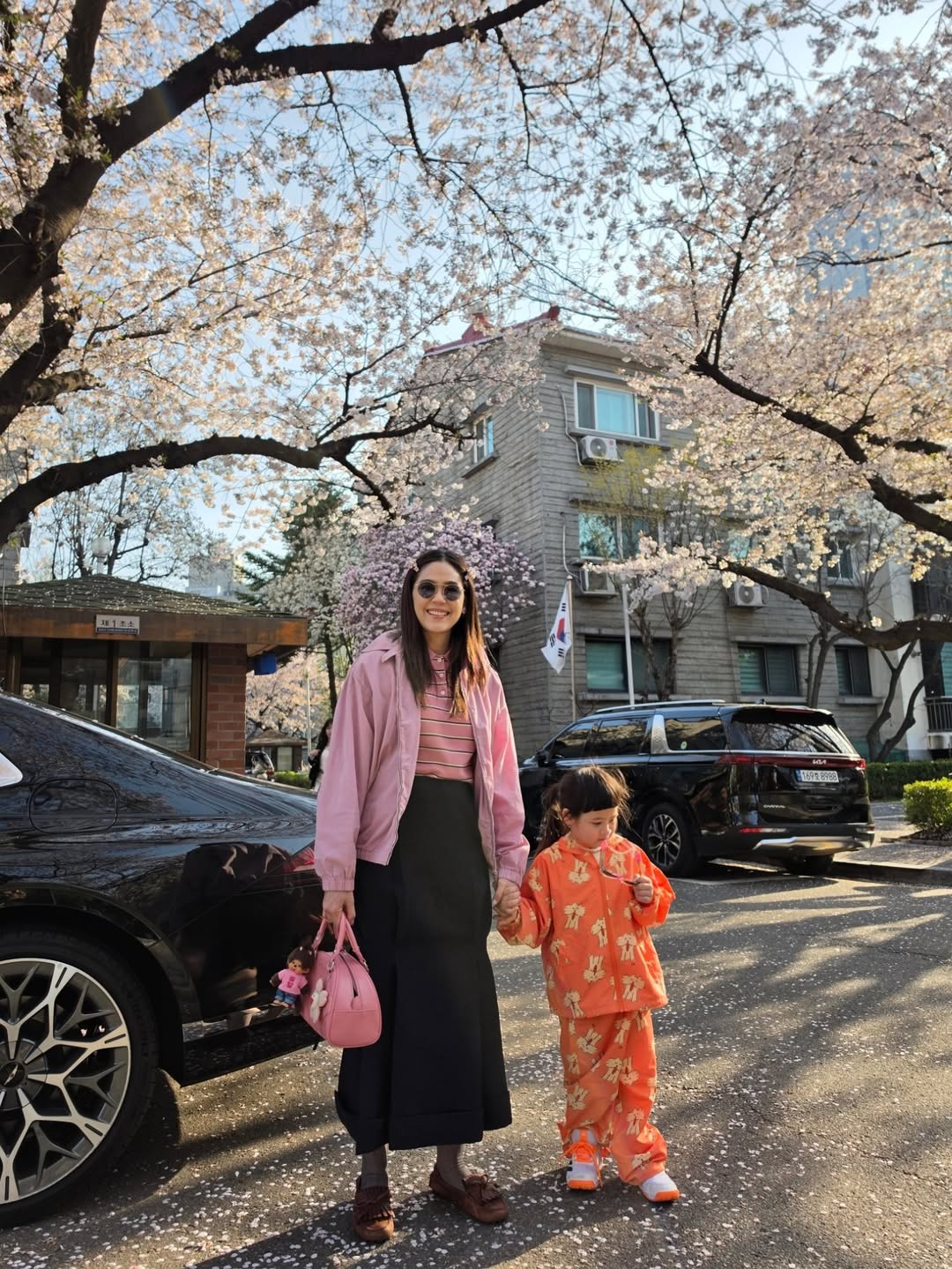 ชมพู่ - อารยา เอ ฮาร์เก็ต