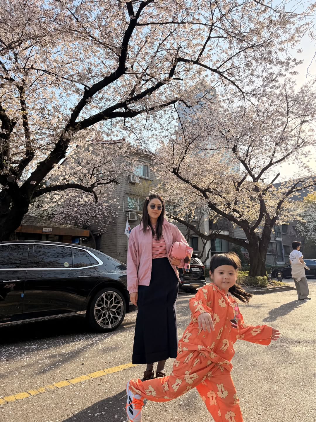 ชมพู่ - อารยา เอ ฮาร์เก็ต