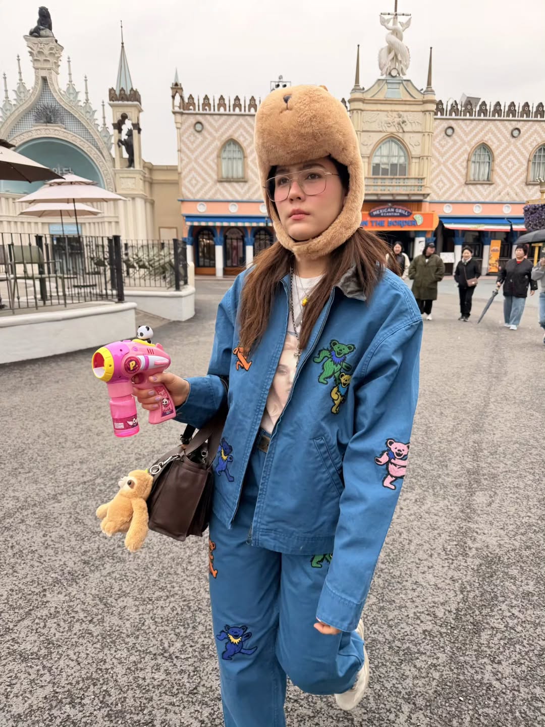 ชมพู่ - อารยา เอ ฮาร์เก็ต