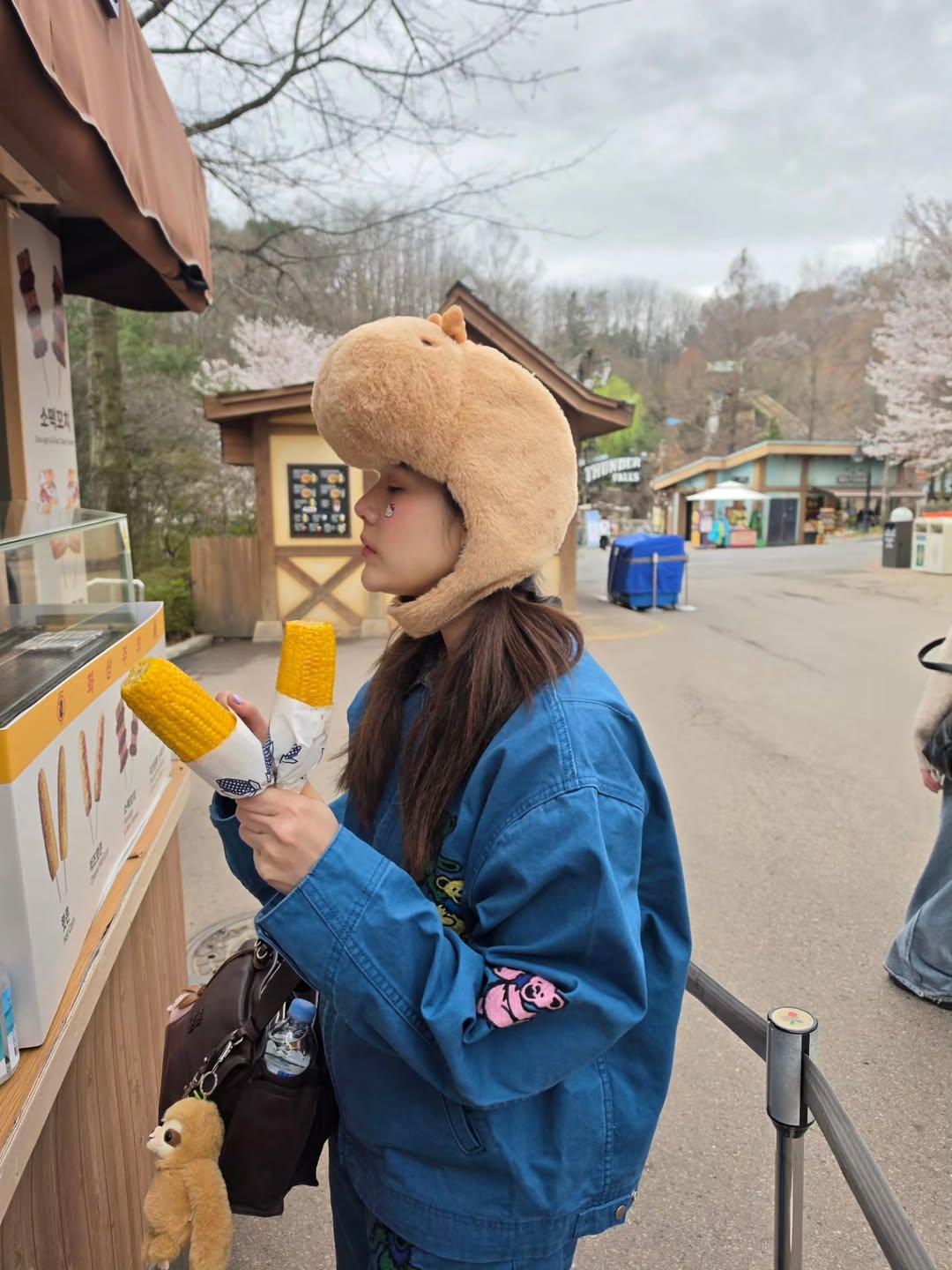 ชมพู่ - อารยา เอ ฮาร์เก็ต