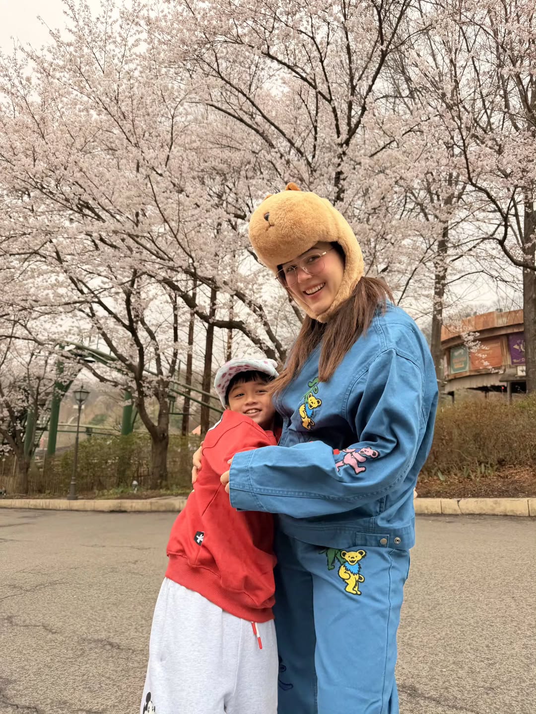 ชมพู่ - อารยา เอ ฮาร์เก็ต