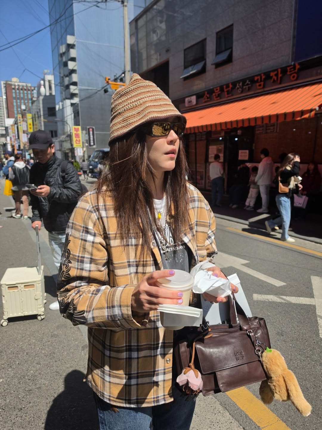 ชมพู่ - อารยา เอ ฮาร์เก็ต