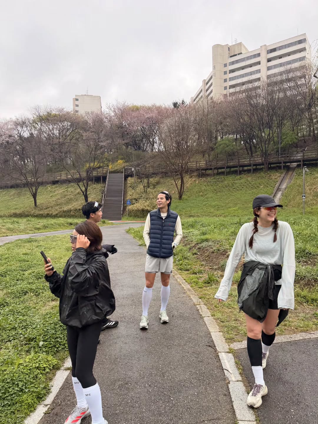 ชมพู่ - อารยา เอ ฮาร์เก็ต