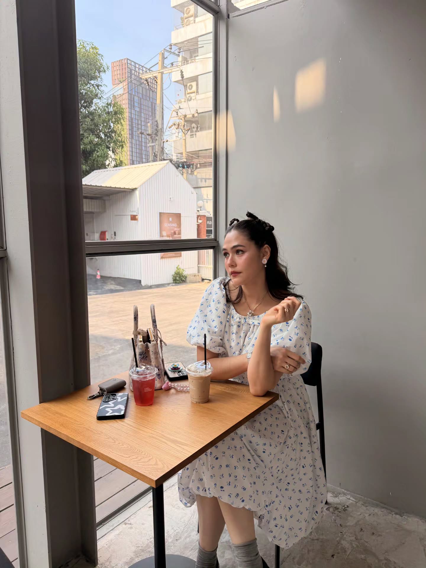 ชมพู่ - อารยา เอ ฮาร์เก็ต