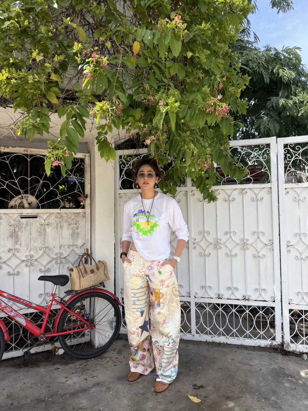 ชมพู่ - อารยา เอ ฮาร์เก็ต